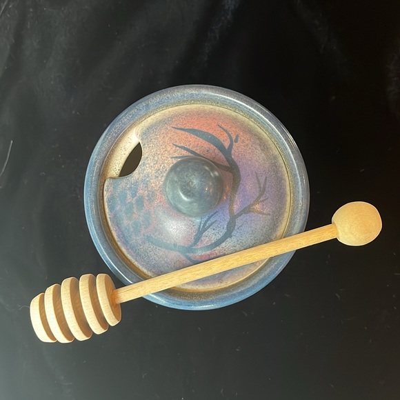 Vintage Kuniyoshi Pottery Honey Jar - Picture 2 of 7